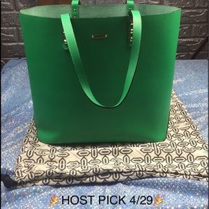 ⭐️SALE⭐️Rebecca Minkoff large Dylan tote